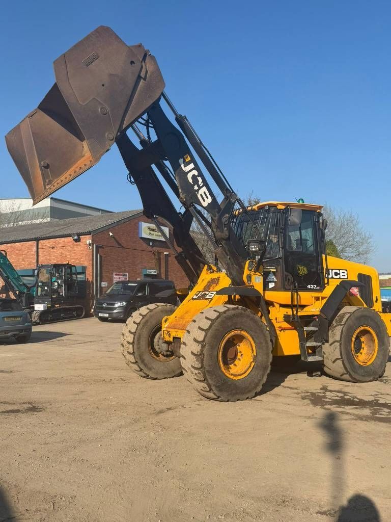 h。 E-FARM: JCB 437 HT - Wheel loader - id X5RUFTF - €27,193 - Year of