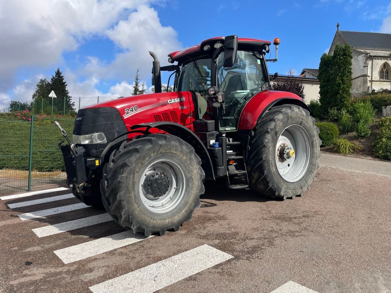 E-FARM: Case IH Puma 240 CVX - Tractor - id 1SZLQ8V - 100.000 EUR - Anul: 2021 - Citeste ore: 3.918,Muterea motorului: 240,Franța