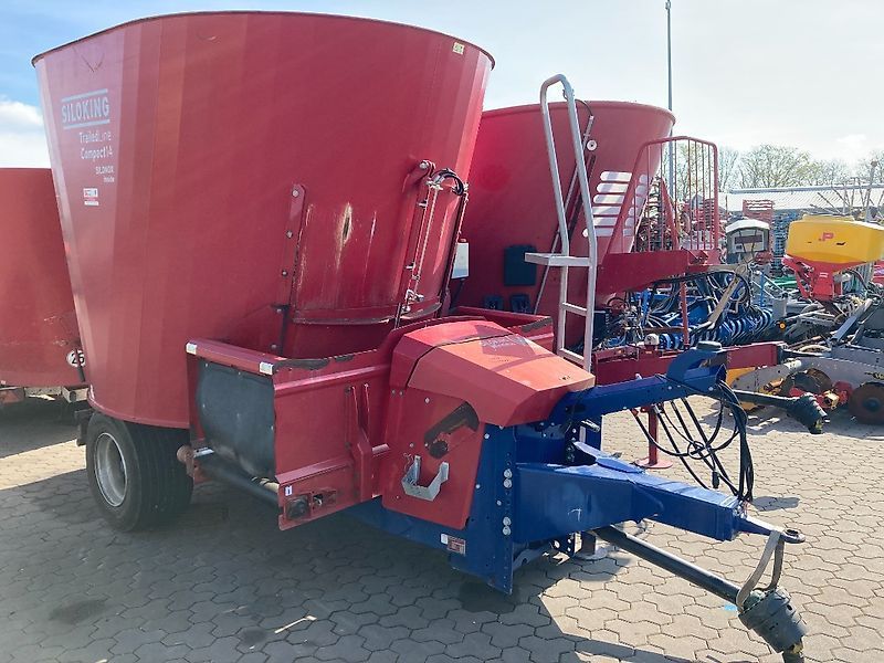 E-FARM: SILOKING trailed line 14 - Futtermischwagen - id DTKLVHM - 14.900 € - Baujahr: 2015 - Deutschland