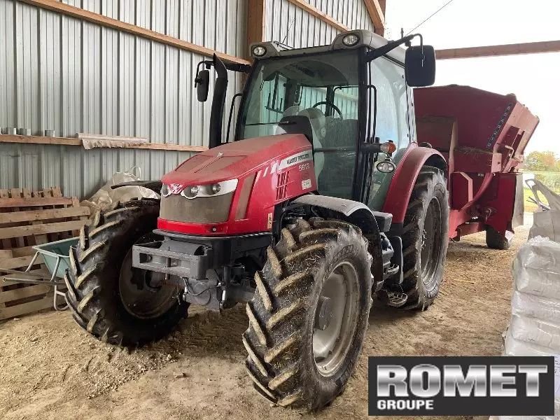 Massey Ferguson 5612 Traktor 41 000 €