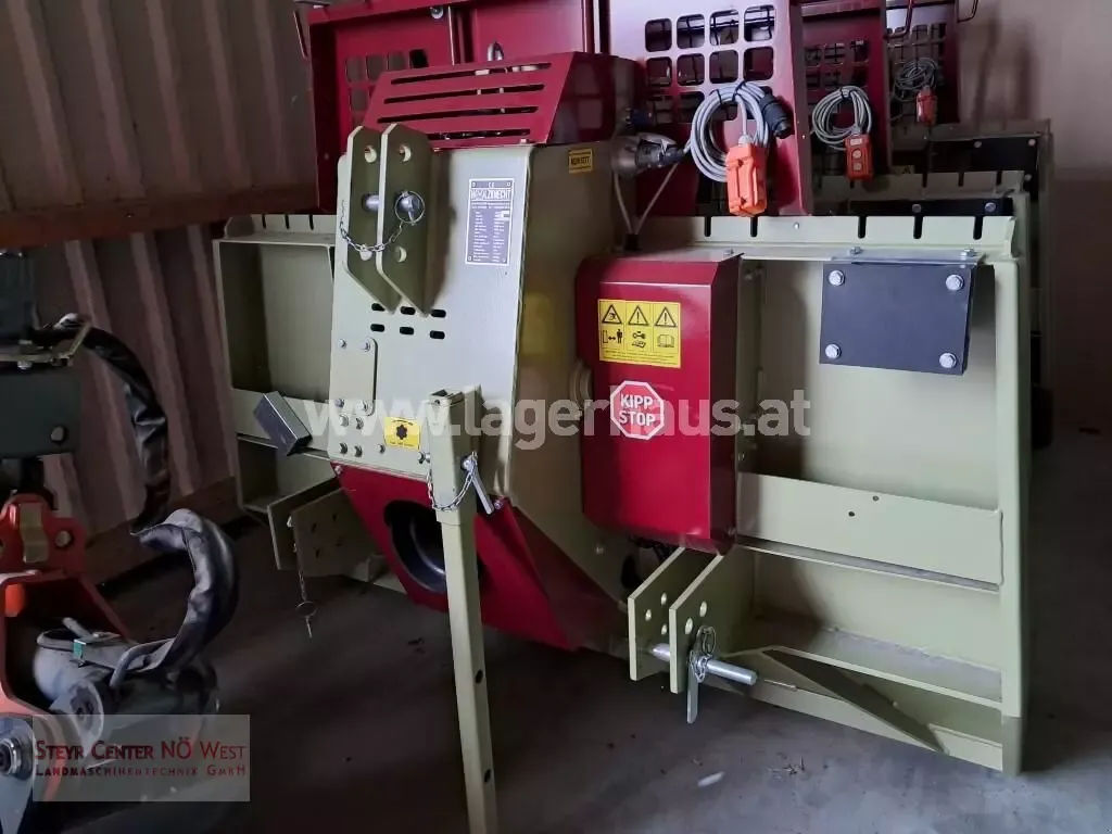 E-FARM: HOLZKNECHT hs 650s kipp-stop + funk - Forestry equipment - id BGJZZG5 - €8,750 - Year of construction: 2023 - Austria