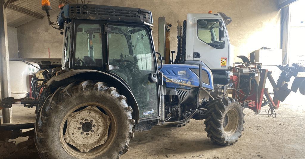 E-FARM: New Holland T4.100 F - Traktor - id JPHHRDN - 44.500 € - Baujahr: 2020 - Abgelesene Motorstunden: 2.650,Motorleistung (PS): 100,Frankreich
