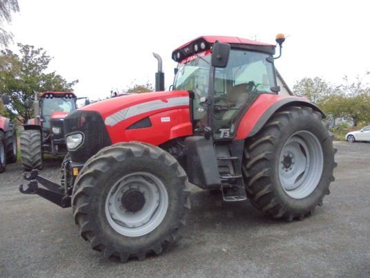 E-FARM: mc cormick xtx165e - Τρακτέρ - id MLAWZZA - 36.800 € - Χρονία: 2009 - Μετρητής ωρών: 3.006,Ισχύς κινητήρα: 165,Γαλλία