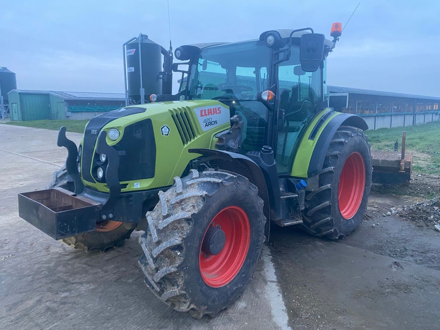 Claas Arion 420 Tractor €52,207