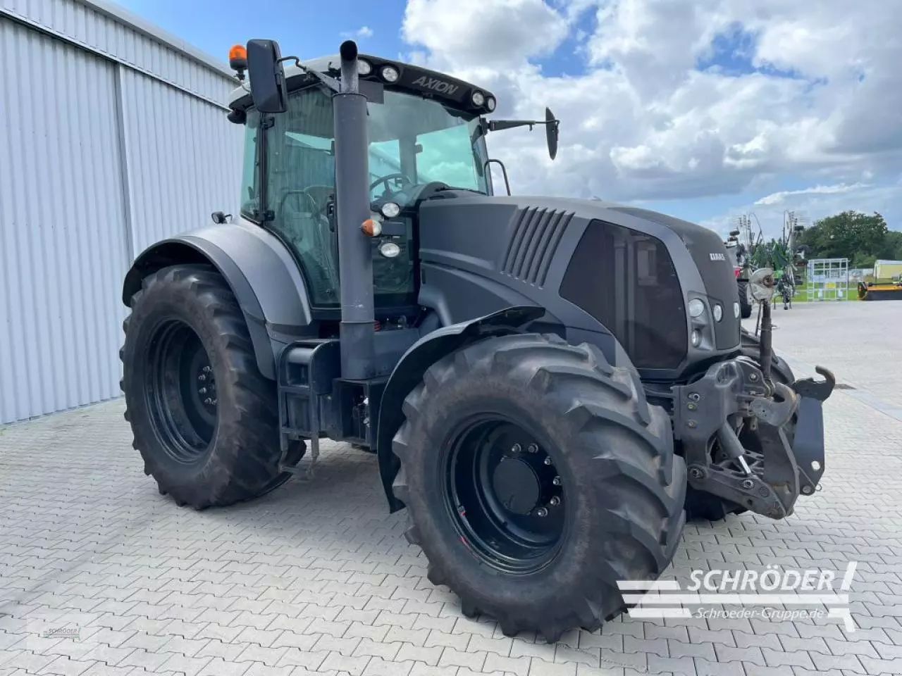E-FARM: Claas Axion 810 - Tractor - id JBHY9NQ - €36,885 - Year of construction: 2010 - Engine hours: 5,947,Engine power (HP): 211,Germany