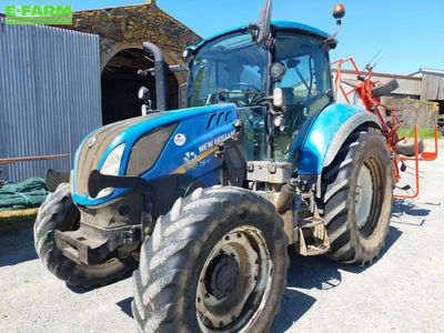E-FARM: New Holland T5.110 EC - Tractor - id PWXHVHJ - €42,000 - Year of construction: 2016 - Engine hours: 5,667,Engine power (HP): 110,France
