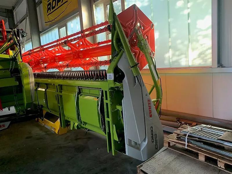 E-FARM: Claas Cerio 620 - Cabezal - id EAEJ4ZD - 27.500 € - Año: 2022 - Alemania