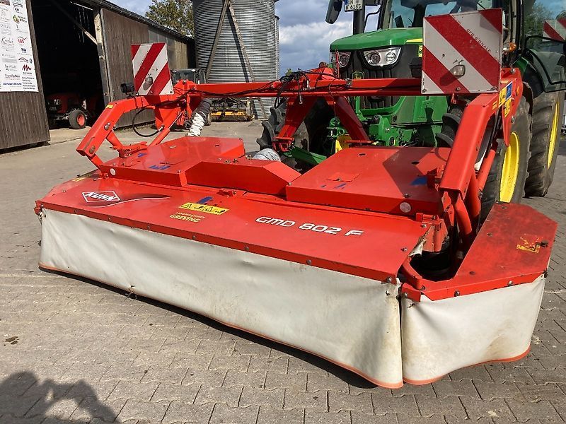 E-FARM: Kuhn GMD 802 F - Faucheuse - id 1EDWC5L - 5 950 € - Année: 2013 - Allemagne