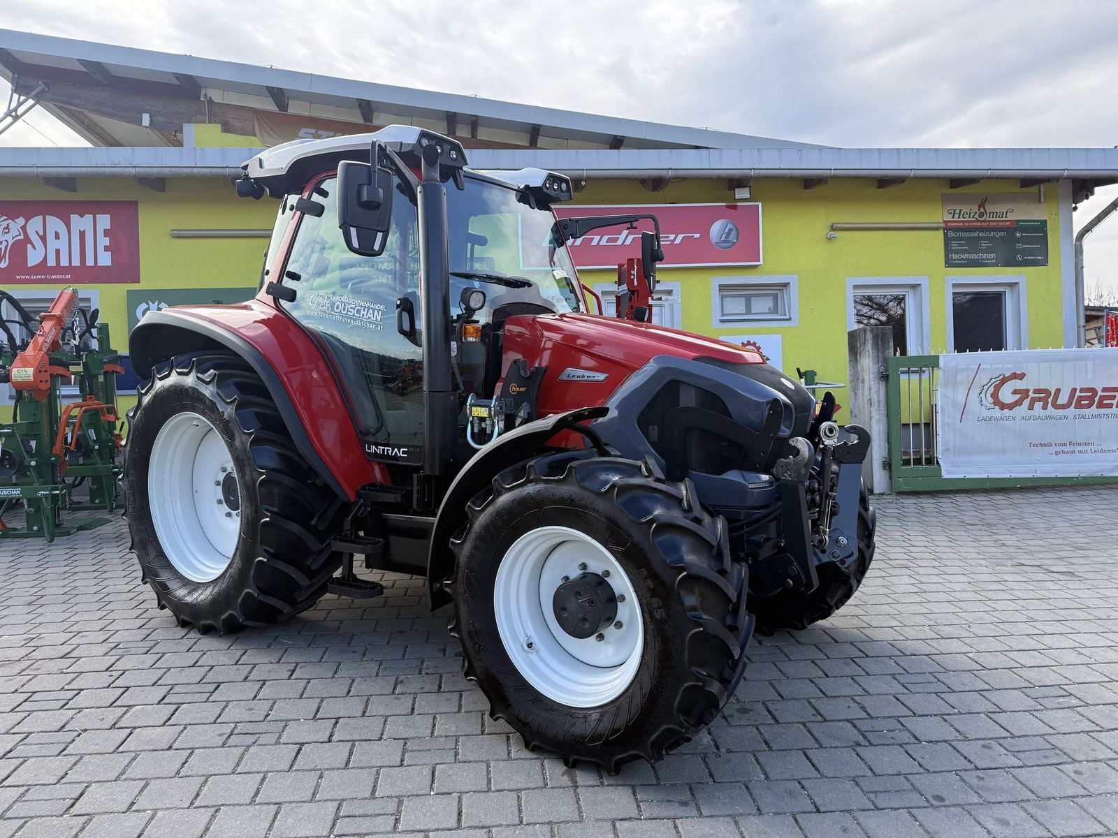 Lindner Lintrac 95 LS Tractor 70.417 €