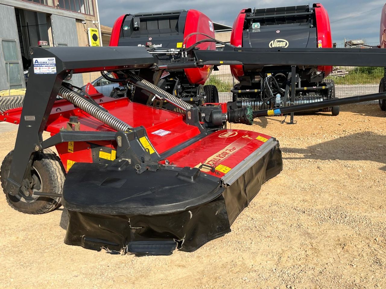 Vicon extra 824 r Falciatrice - tosaerba 15.000 €