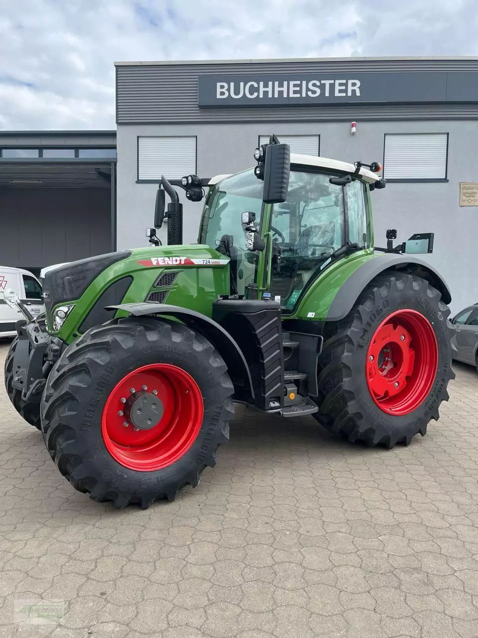 Fendt 724 Vario Profi Plus Tractor