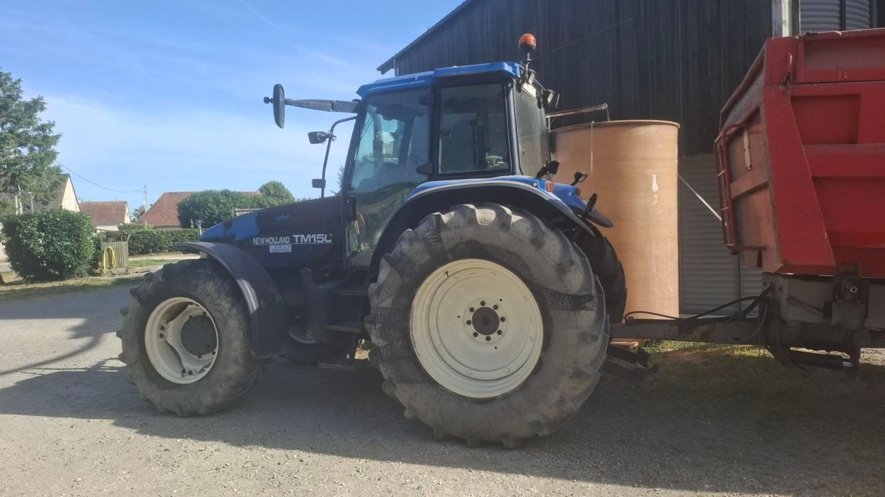 New Holland TM 150 Traktor 23 000 €