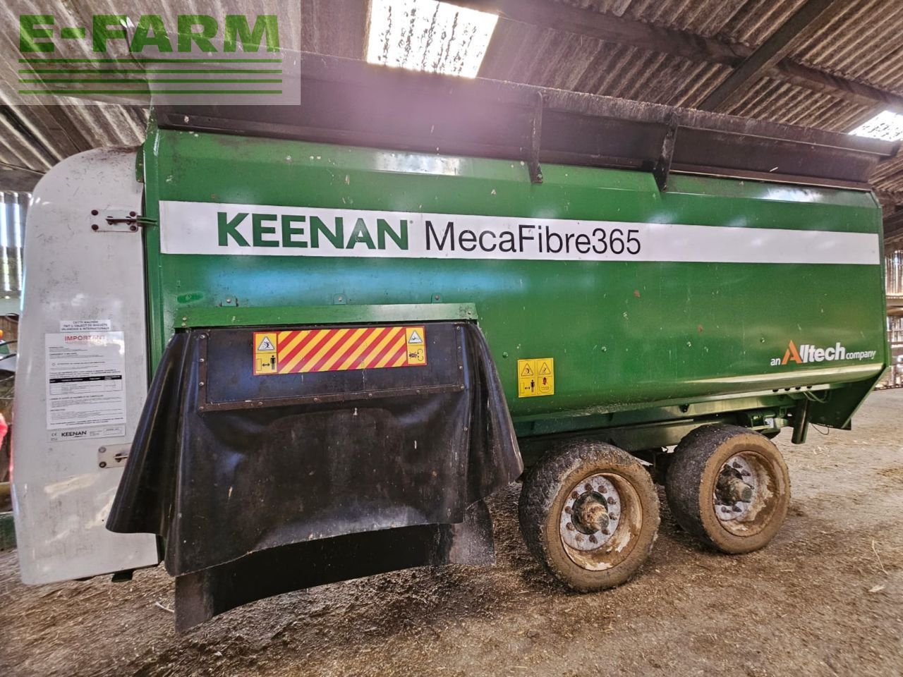 KEENAN meca fibre 365 Przyczepa do mieszania paszy 15 000 €