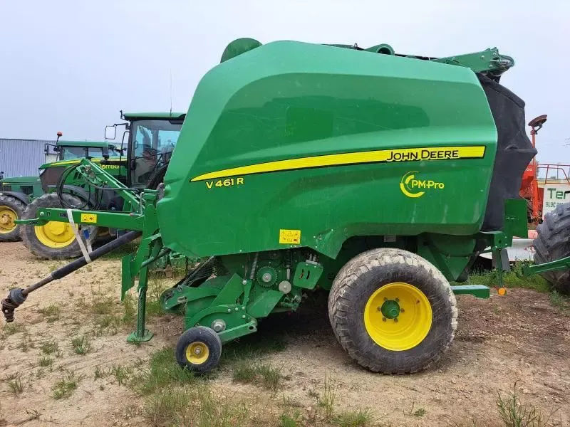 E-FARM: John Deere V461R - Presă de balotat - id NAFAF4D - 43.000 EUR - Anul: 2022 - Franța