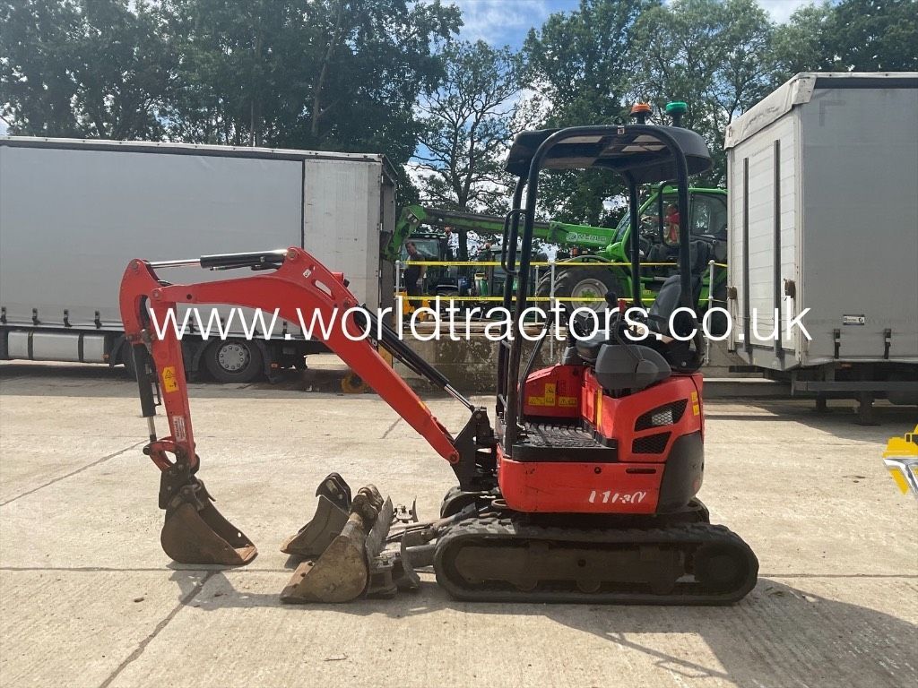 Kubota U17-3 Mini excavator €15,907