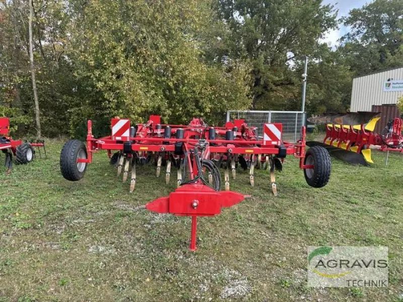 HORSCH Terrano 4 FX Cultivator €32,300