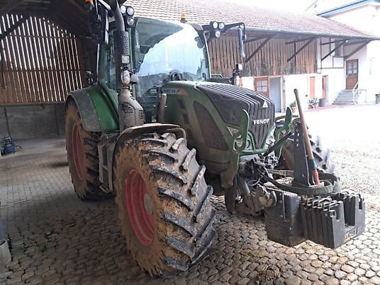 E-FARM: Fendt 516 Vario - Traktor - id YKHMA7W - 122.500 € - Baujahr: 2021 - Abgelesene Motorstunden: 1.950,Frankreich