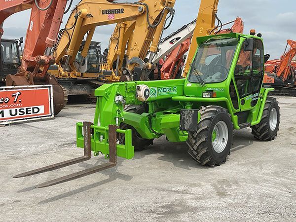 E-FARM: Merlo p38.13 plus - Manipulador telescópico - id VIPLMIN - 48.000 € - Año: 2011 - Horas: 5445,Francia