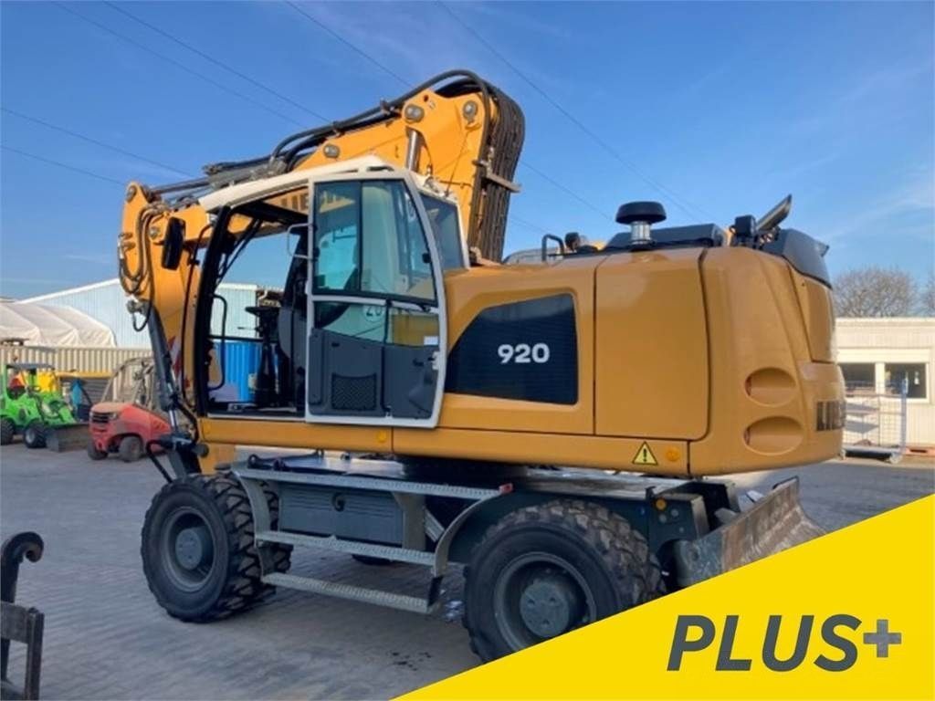 Liebherr a920 Wheeled excavator €204,900