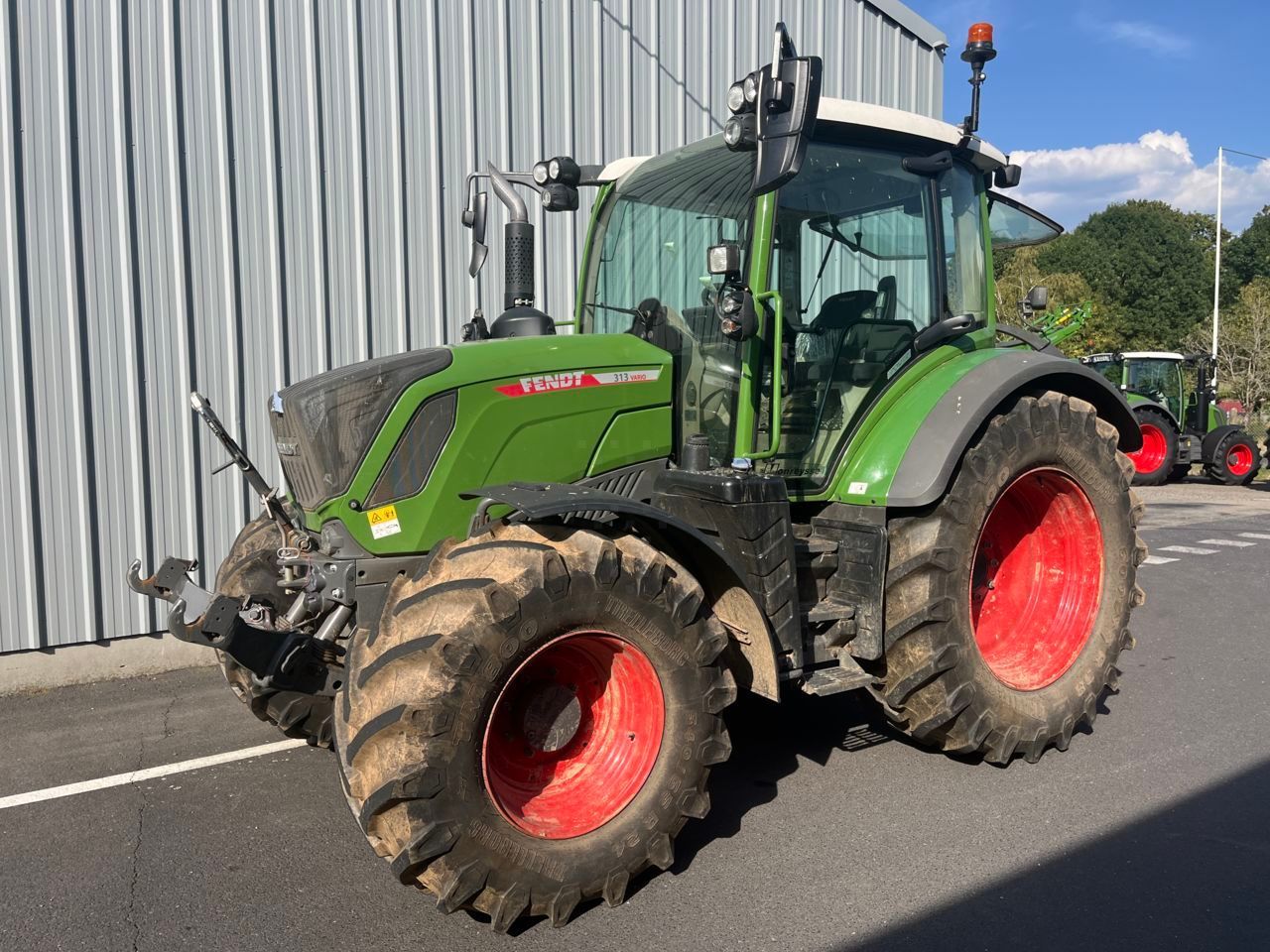Fendt 313 Vario Tractor €92,000