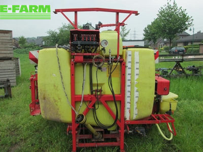 E-FARM: Rau - Sprayer - id GWGHQJV - €6,050 - Year of construction: 2003