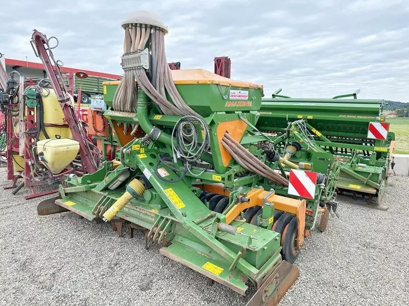 E-FARM: Amazone kg 3000 / ad-p 303 säkombination pneum. - Aufbaudrillmaschine - id IAC4Z4Q - 19.381 € - Baujahr: 2008 - Österreich