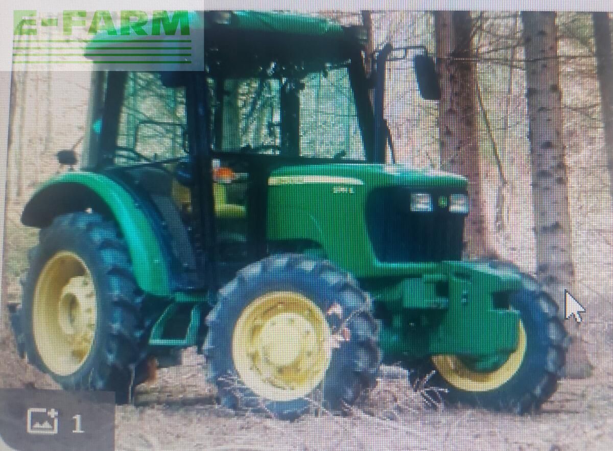 John Deere Tractor €23,700