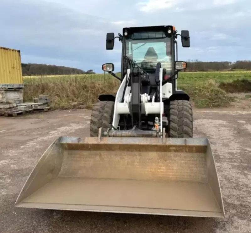 Bobcat l 85 Încărcător pe roți 30.900 EUR