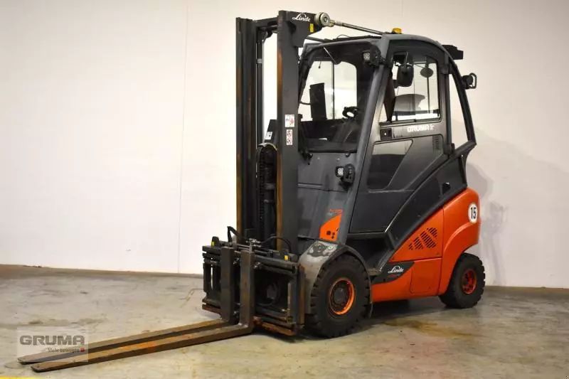 E-FARM: Linde h 35 t evo 393-02 - Chariot élévateur - id PYLRDND - 9 950 € - Année: 2015 - Lecture du nombre d'heure: 7 381,Allemagne