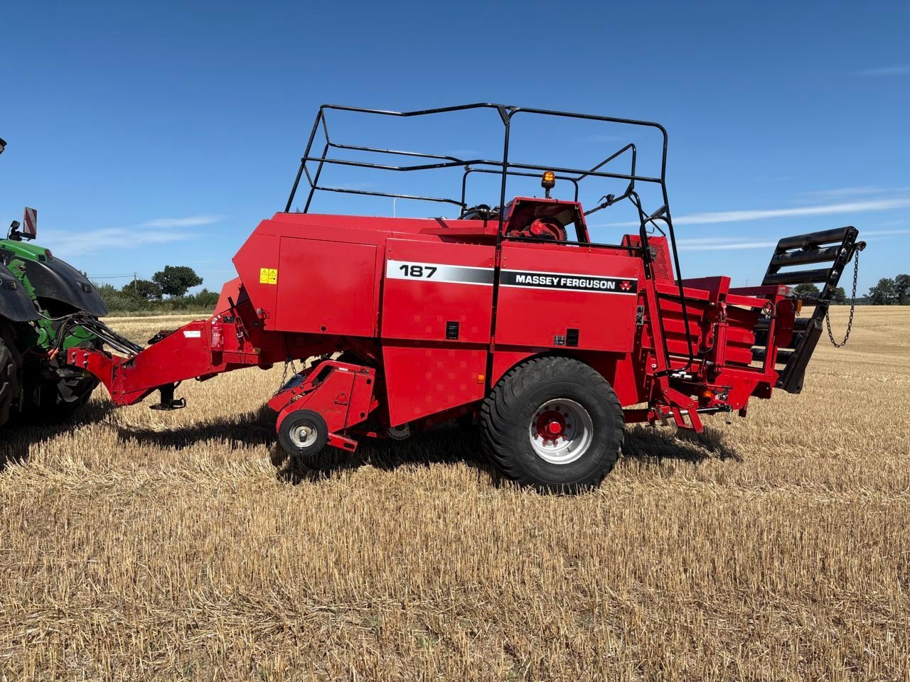Massey Ferguson 187 Empacadora 15.000 €