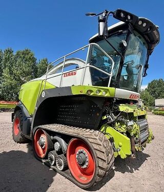 E-FARM: Claas Jaguar 990 Terra Trac - Önjáró takarmánybetakarítógép - id UFCDSVK - Gyártási év: 2021 - Üzemóra (motor): 2139,Motor teljesítménye (LE): 925,Németország