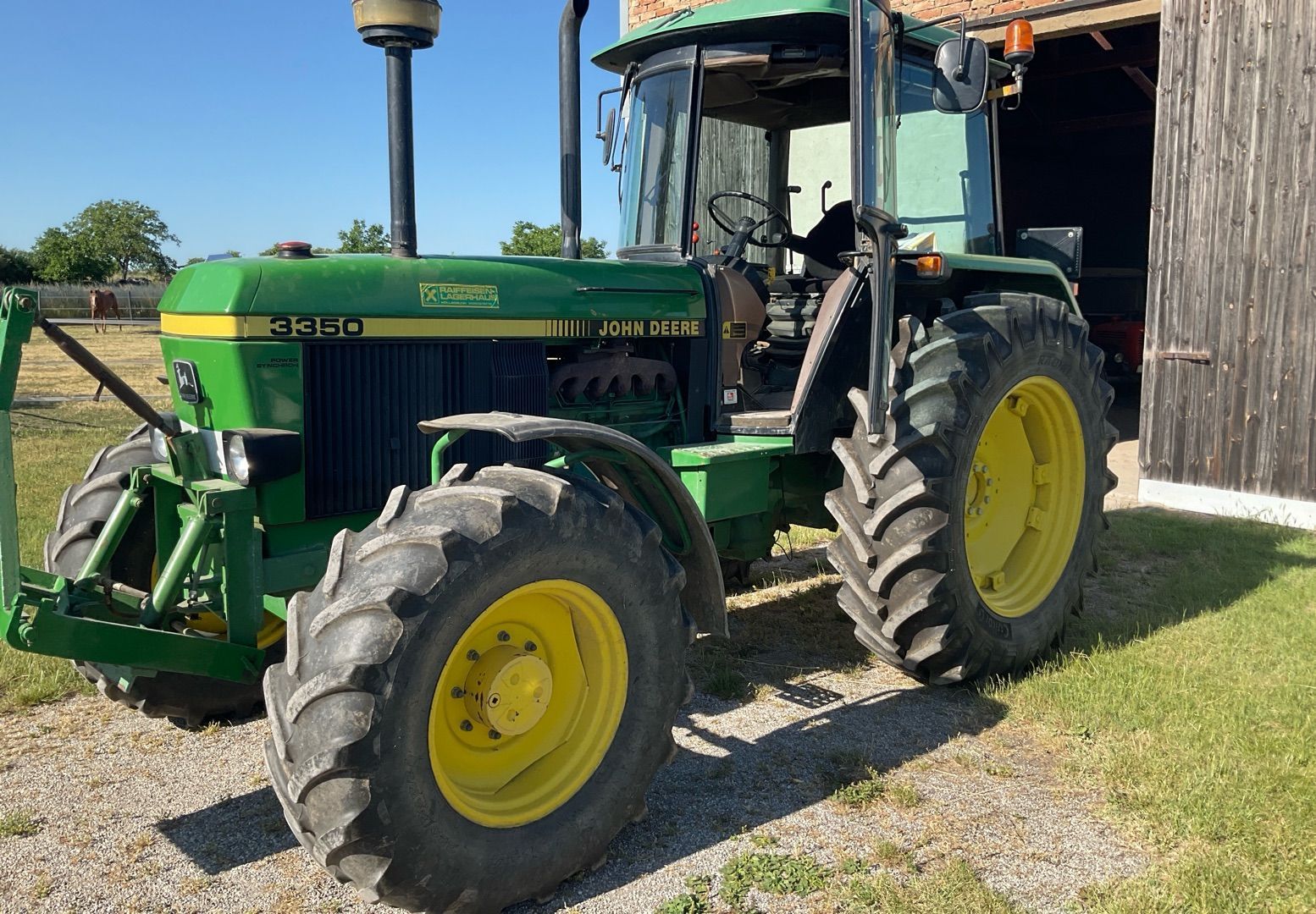 E-FARM: John Deere 3350 - Tractor - id B5MT58U - 28.750 € - Año: 1992 - Horas: 1,Potencia del motor: 110,Austria