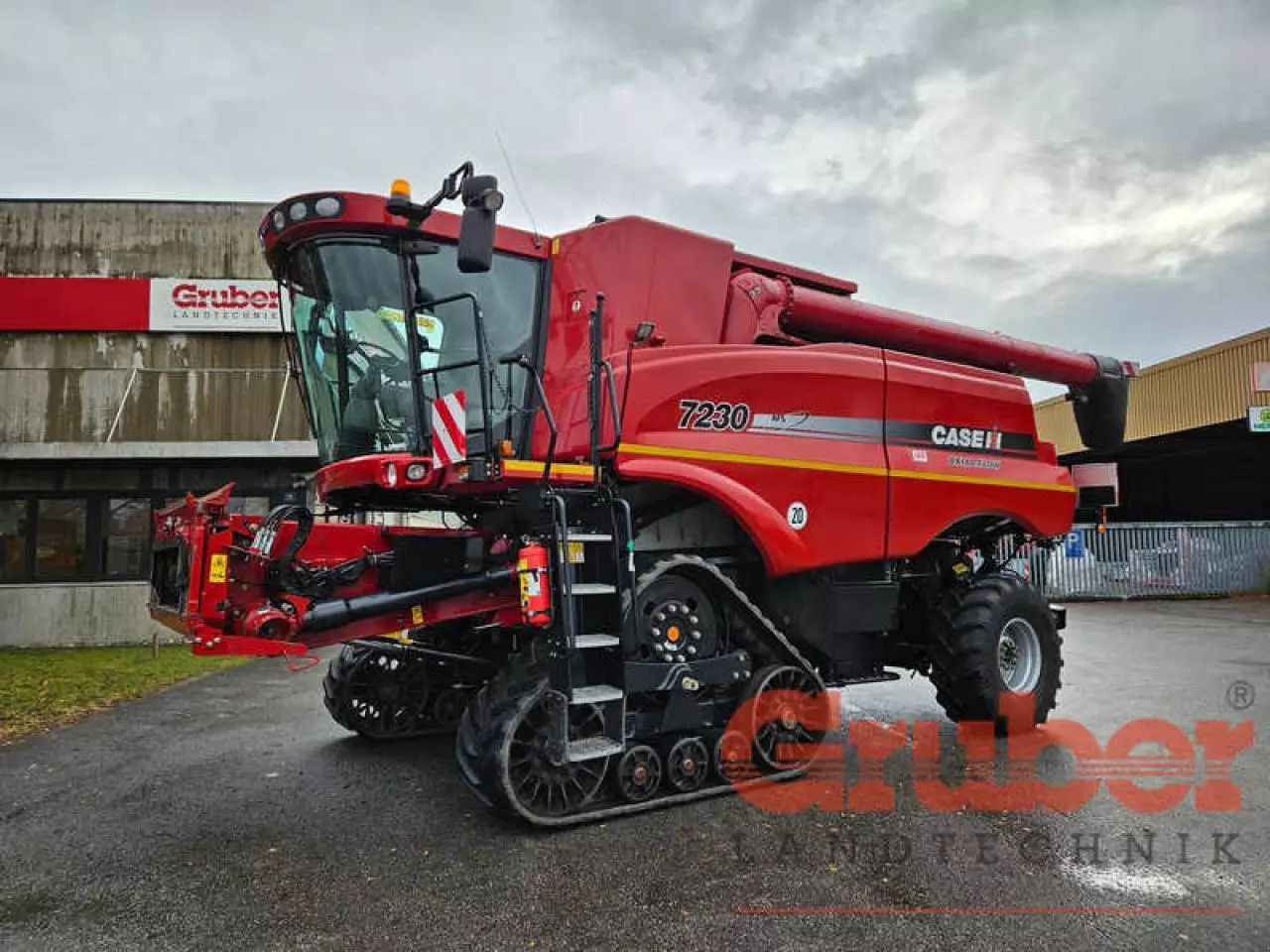 E-FARM: Case IH Axial Flow 7230 - Cosechadora - id DQM1R2D - 164.720 € - Año: 2012 - Horas: 3486,Potencia del motor: 407,Alemania
