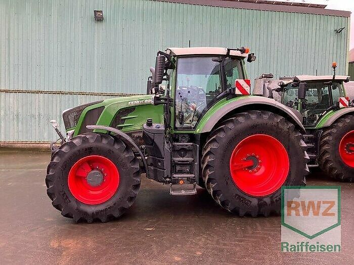 E-FARM: Fendt 826 Vario - Traktor - id KS8Q1BE - 167.983 € - Baujahr: 2022 - Abgelesene Motorstunden: 1.586,Deutschland