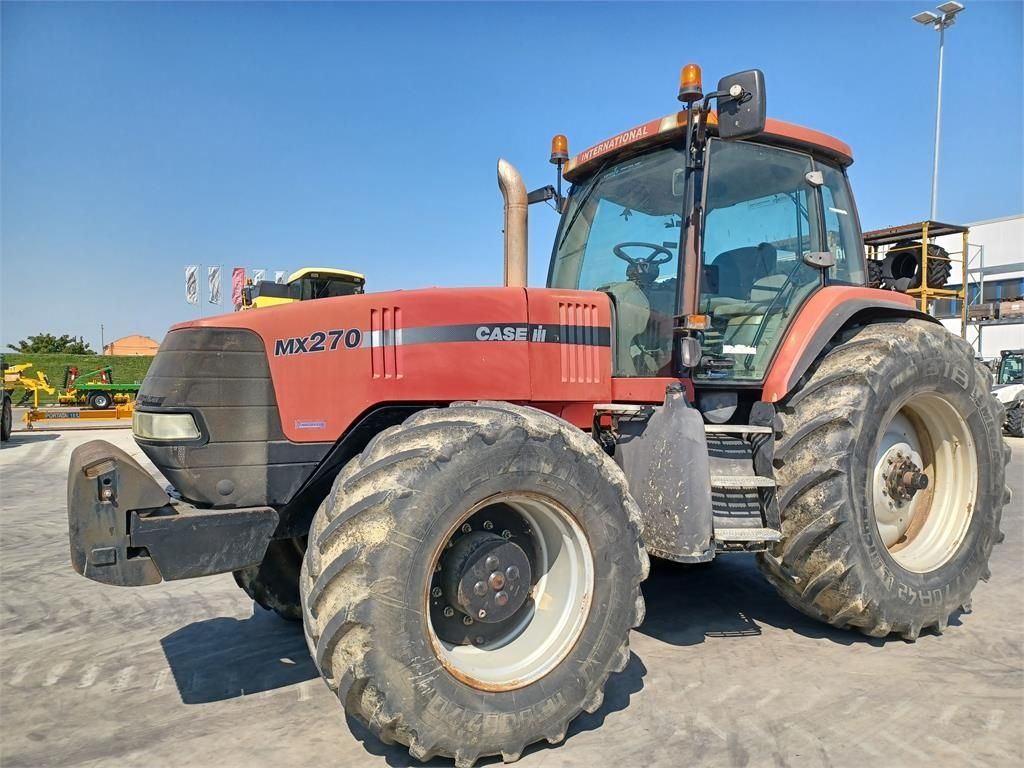 Case IH MX 270 Traktor 36 000 €