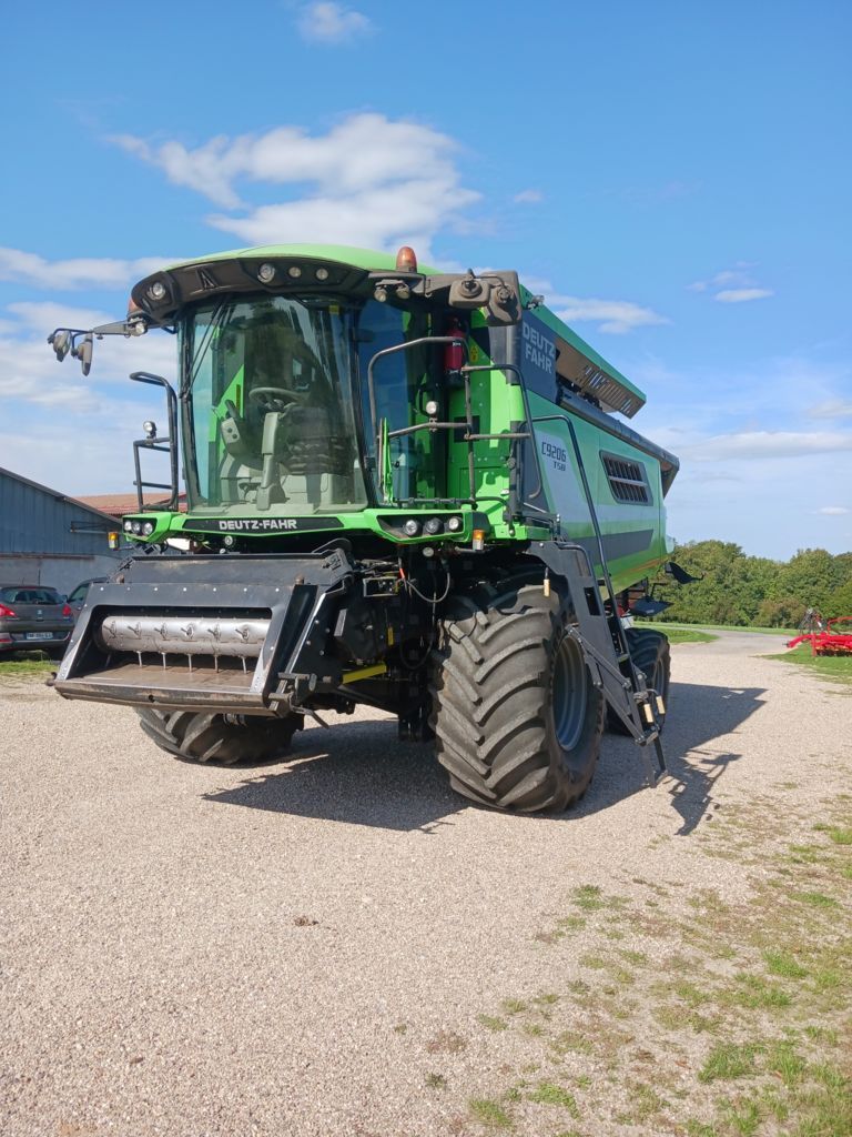 Deutz-Fahr C 9206 TSB Moissoneuse-batteuse 110 000 €