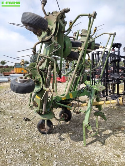 E-FARM: Krone KW 7.92/8 - Tedder - id TVTY9RZ - €8,900 - Year of construction: 2013 - France