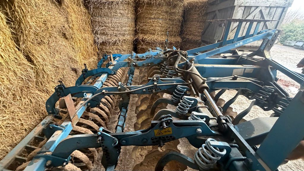 Lemken rubin 9/400 k Cultivator €18,500