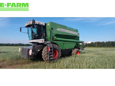 E-FARM: Fendt 8350 - Moissoneuse-batteuse - id PP7PXYJ - 35 000 € - Puissance du moteur (chevaux): 382