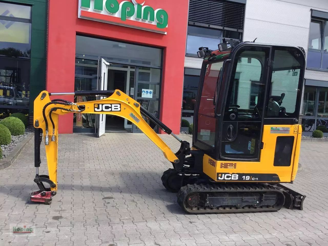 E-FARM: JCB 19c-1 - Mini excavadora  - id PRHSGWW - 16.000 € - Año: 2018 - Alemania
