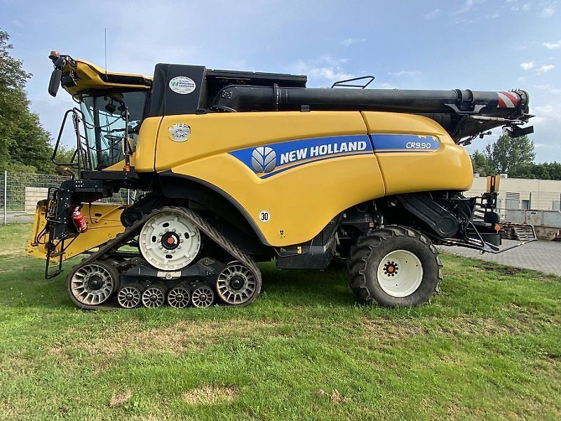 New Holland CR 9.90 Kombajn zbożowy 189 900 €