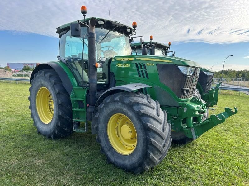 John Deere 6210 R Tractor €59,000