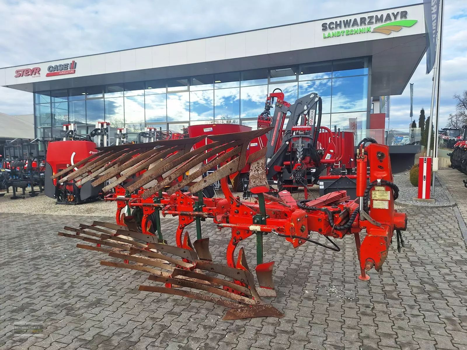 E-FARM: Vogel & Noot xms 4 1050 vs mit hydraulischer steinsicheurng u - Pług - id CUITFPX - 8186 € - Rok produkcji: 1999 - Austria