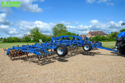 E-FARM: KÖCKERLING all rounder 1200 cultivator 12m - Cultivator - id MM7J2KF - €45,668 - Year of construction: 2017 - United Kingdom