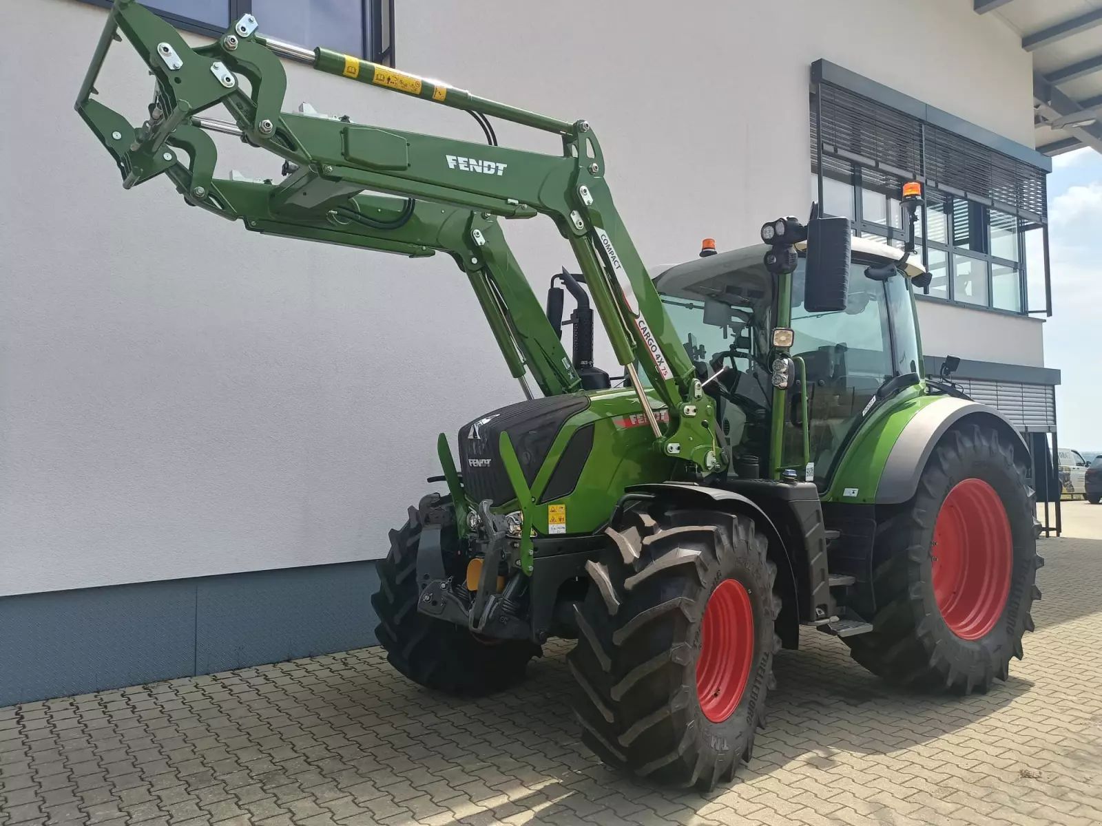 Fendt 314 Vario Profi Plus Tractor €140,000