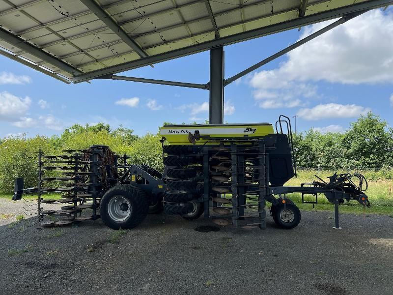 E-FARM: Sky maxi drill 4m - Direct Drill - id ALRYHHT - €33,800 - Year of construction: 2014 - France