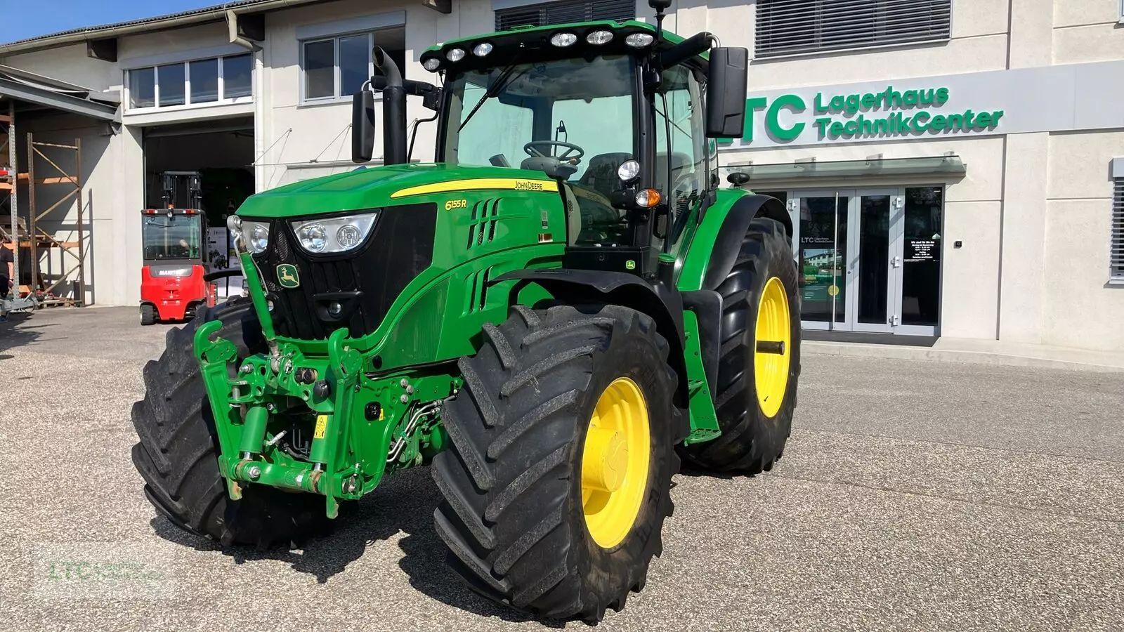 E-FARM: John Deere 6155 R - Tractor - id TYSDQSG - 114.956 € - Año: 2018 - Horas: 3100,Potencia del motor: 155,Austria