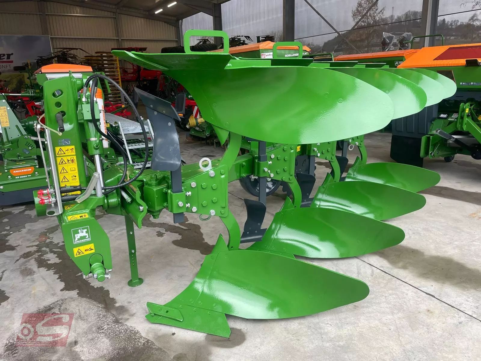 E-FARM: Amazone Cayros XM 4-950 - Plov - id YP6HBZM - 16.875 € - Produktionsår: 2025 - Østrig