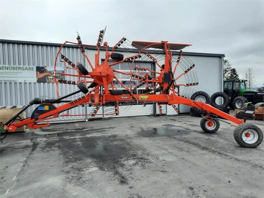 E-FARM: Kuhn GA 6930 - Grabljice - id S5DJCKD - 19.500 € - Leto izgradnje: 2023 - Nemčija