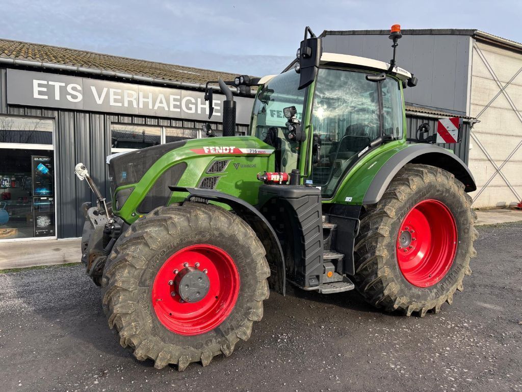 Fendt 716 Vario PowerPlus Tractor €145,000